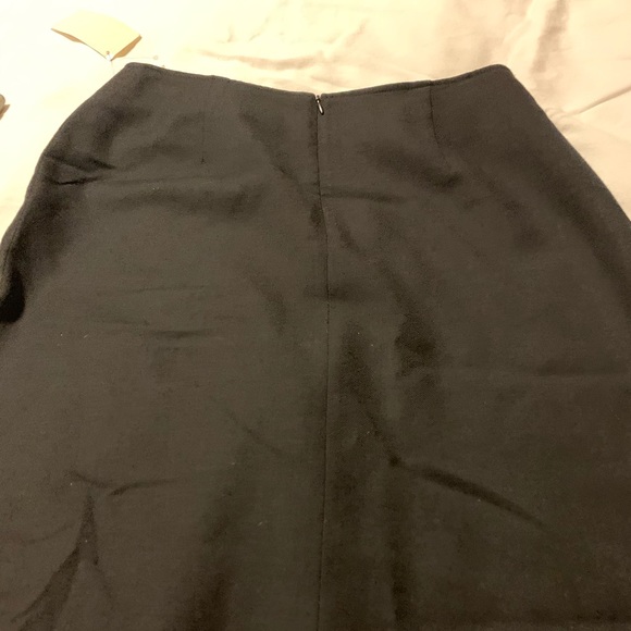 Long black skirt( NWT) - Picture 1 of 5